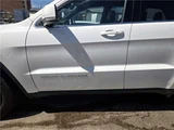 2015 Jeep Grand Cherokee 4WD SUV for sale, Japanese used car export - photo 37 of 80 | GULJI TRADERS
