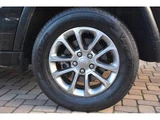 2015 Jeep Grand Cherokee SUV for sale, Japanese used car export - photo 7 of 10 | GULJI TRADERS