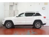 2015 Jeep Grand Cherokee 4WD SUV for sale, Japanese used car export - photo 8 of 24 | GULJI TRADERS