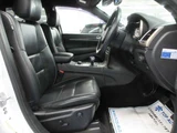 2016 Jeep Grand Cherokee 4WD Bluetooth SUV for sale, Japanese used car export - photo 18 of 61 | GULJI TRADERS