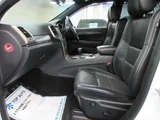 2016 Jeep Grand Cherokee 4WD Bluetooth SUV for sale, Japanese used car export - photo 21 of 61 | GULJI TRADERS
