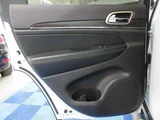 2016 Jeep Grand Cherokee 4WD Bluetooth SUV for sale, Japanese used car export - photo 57 of 61 | GULJI TRADERS
