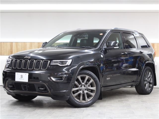 2016 Jeep Grand Cherokee 4WD SUV for sale, Japanese used car export - photo 1 of 34 | GULJI TRADERS