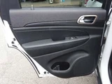 2016 Jeep Grand Cherokee SUV for sale, Japanese used car export - photo 35 of 50 | GULJI TRADERS