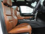 2016 Jeep Grand Cherokee SRT8 4WD SUV for sale, Japanese used car export - photo 17 of 55 | GULJI TRADERS