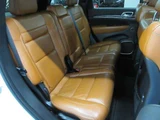 2016 Jeep Grand Cherokee SRT8 4WD SUV for sale, Japanese used car export - photo 19 of 55 | GULJI TRADERS