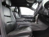 2016 Jeep Grand Cherokee 4WD TV SUV for sale, Japanese used car export - photo 18 of 56 | GULJI TRADERS