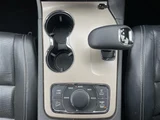 2016 Jeep Grand Cherokee LTD 4WD SUV for sale, Japanese used car export - photo 21 of 24 | GULJI TRADERS