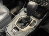2016 Jeep Grand Cherokee 4WD . SUV for sale, Japanese used car export - photo 5 of 10 | GULJI TRADERS