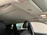 2016 Jeep Grand Cherokee 4WD . SUV for sale, Japanese used car export - photo 9 of 10 | GULJI TRADERS