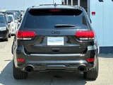 2016 Jeep Grand Cherokee SRT8 SUV for sale, Japanese used car export - photo 2 of 7 | GULJI TRADERS