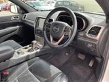 2017 Jeep Grand Cherokee 4WD SUV for sale, Japanese used car export - photo 18 of 24 | GULJI TRADERS