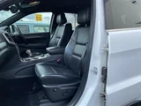 2017 Jeep Grand Cherokee 4WD SUV for sale, Japanese used car export - photo 21 of 24 | GULJI TRADERS