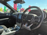 2017 Jeep Grand Cherokee SUV for sale, Japanese used car export - photo 13 of 22 | GULJI TRADERS