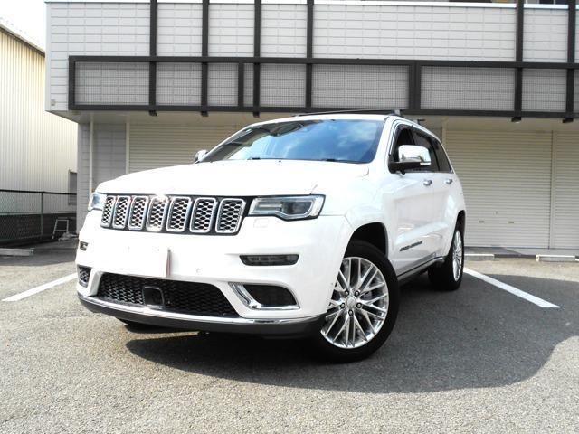 2017 Jeep Grand Cherokee 4WD - photo 1 2017 Jeep Grand Cherokee 4WD SUV for sale, Japanese used car export - photo 1 of 9 | GULJI TRADERS
