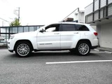 2017 Jeep Grand Cherokee 4WD SUV for sale, Japanese used car export - photo 6 of 9 | GULJI TRADERS