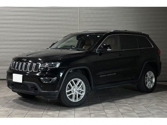 2017 Jeep Grand Cherokee - photo 1 2017 Jeep Grand Cherokee SUV for sale, Japanese used car export - photo 1 of 9 | GULJI TRADERS