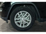 2017 Jeep Grand Cherokee SUV for sale, Japanese used car export - photo 3 of 9 | GULJI TRADERS