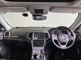 2018 Jeep Grand Cherokee 4WD SUV for sale, Japanese used car export - photo 3 of 10 | GULJI TRADERS
