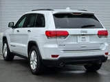 2018 Jeep Grand Cherokee SUV for sale, Japanese used car export - photo 3 of 9 | GULJI TRADERS