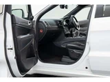2019 Jeep Grand Cherokee 4WD SUV for sale, Japanese used car export - photo 40 of 80 | GULJI TRADERS