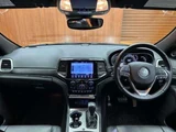 2019 Jeep Grand Cherokee LTD 4WD SUV for sale, Japanese used car export - photo 3 of 24 | GULJI TRADERS