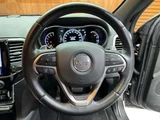 2019 Jeep Grand Cherokee LTD 4WD SUV for sale, Japanese used car export - photo 16 of 24 | GULJI TRADERS