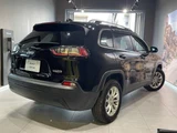 2019 Jeep Grand Cherokee 4WD . SUV for sale, Japanese used car export - photo 2 of 10 | GULJI TRADERS