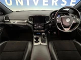 2020 Jeep Grand Cherokee SUV for sale, Japanese used car export - photo 23 of 29 | GULJI TRADERS