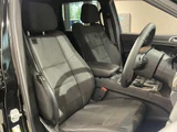 2020 Jeep Grand Cherokee 4WD SUV for sale, Japanese used car export - photo 4 of 10 | GULJI TRADERS
