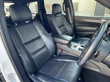 2020 Jeep Grand Cherokee SUV for sale, Japanese used car export - photo 4 of 9 | GULJI TRADERS