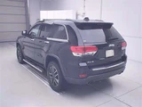 2021 Jeep Grand Cherokee LTD 4WD SUV for sale, Japanese used car export - photo 2 of 11 | GULJI TRADERS
