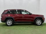 2022 Jeep Grand Cherokee Limited SUV for sale, Japanese used car export - photo 15 of 20 | GULJI TRADERS