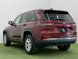 2022 Jeep Grand Cherokee Limited SUV for sale, Japanese used car export - photo 17 of 20 | GULJI TRADERS