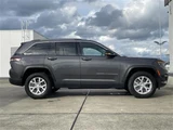 2023 Jeep Grand Cherokee LTD 4WD SUV for sale, Japanese used car export - photo 10 of 23 | GULJI TRADERS