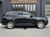 2023 Jeep Grand Cherokee SUV for sale, Japanese used car export - photo 3 of 9 | GULJI TRADERS