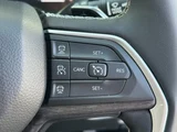2023 Jeep Grand Cherokee SUV for sale, Japanese used car export - photo 8 of 9 | GULJI TRADERS