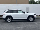 2023 Jeep Grand Cherokee SUV for sale, Japanese used car export - photo 3 of 9 | GULJI TRADERS