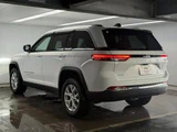 2024 Jeep Grand Cherokee SUV for sale, Japanese used car export - photo 3 of 9 | GULJI TRADERS