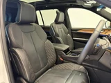 2023 Jeep GRAND CHEROKEE 4xe 4xe SUV for sale, Japanese used car export - photo 4 of 9 | GULJI TRADERS