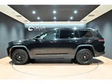 2022 Jeep Grand Cherokee L 4WD SUV for sale, Japanese used car export - photo 11 of 50 | GULJI TRADERS