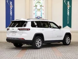 2022 Jeep Grand Cherokee L SUV for sale, Japanese used car export - photo 2 of 9 | GULJI TRADERS