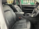 2022 Jeep Grand Cherokee L SUV for sale, Japanese used car export - photo 5 of 9 | GULJI TRADERS