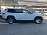 2022 Jeep Grand Cherokee L SUV for sale, Japanese used car export - photo 3 of 9 | GULJI TRADERS