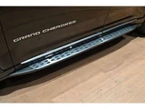 2023 Jeep Grand Cherokee L 4WD SUV for sale, Japanese used car export - photo 29 of 68 | GULJI TRADERS