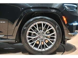 2023 Jeep Grand Cherokee L 4WD SUV for sale, Japanese used car export - photo 37 of 68 | GULJI TRADERS