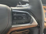 2023 Jeep Grand Cherokee L 4WD SUV for sale, Japanese used car export - photo 10 of 23 | GULJI TRADERS