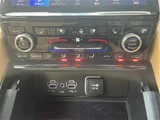 2023 Jeep Grand Cherokee L 4WD SUV for sale, Japanese used car export - photo 14 of 23 | GULJI TRADERS