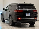 2023 Jeep Grand Cherokee L SUV for sale, Japanese used car export - photo 3 of 9 | GULJI TRADERS