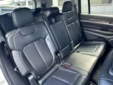 2023 Jeep Grand Cherokee L SUV for sale, Japanese used car export - photo 5 of 9 | GULJI TRADERS